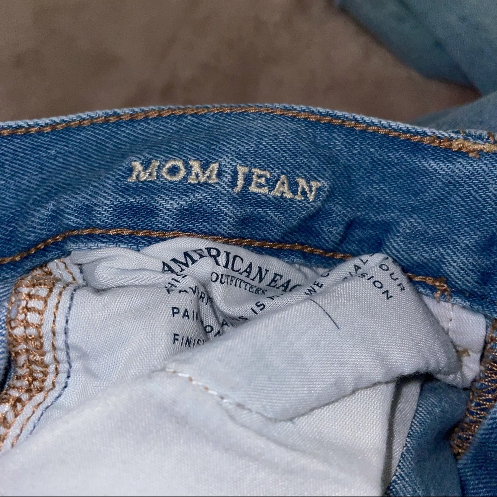 Distressed  American Eagle jeans size 0 - Picture 11 of 11